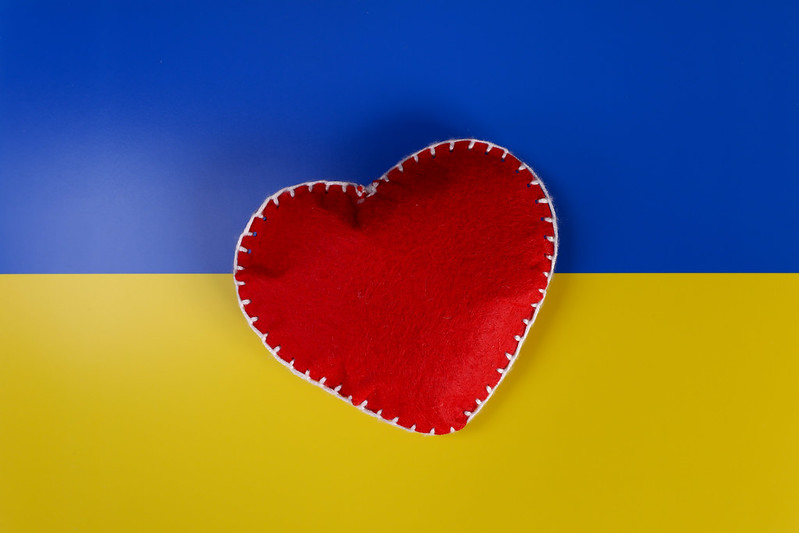 Heart & Ukrainian flag